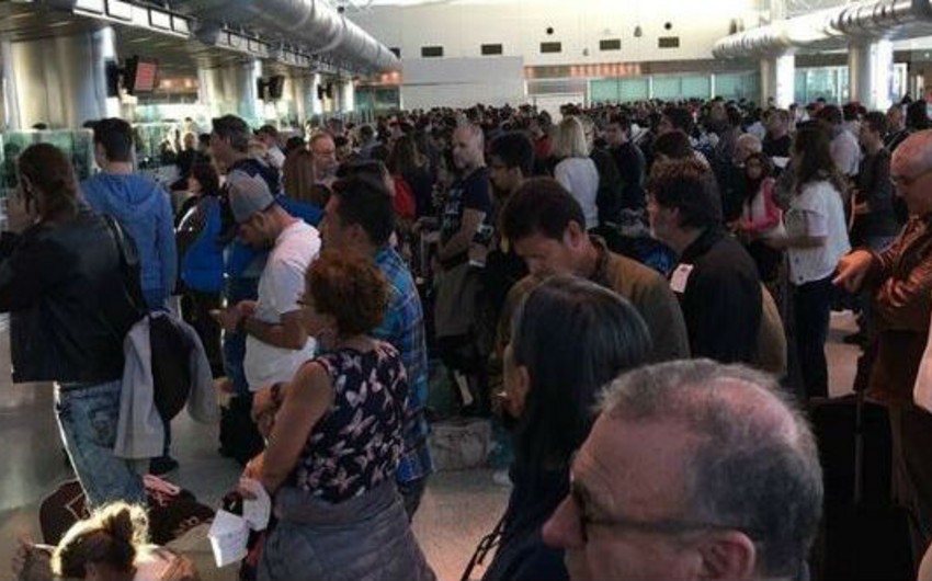 Computer outage disrupts customs at US airports