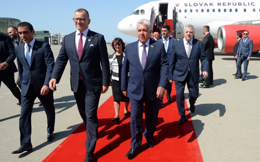 Speaker of Slovak National Council arrives in Azerbaijan