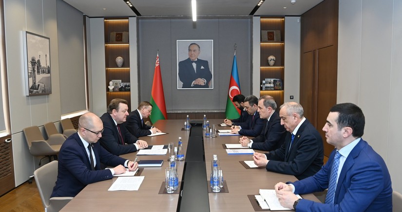 Главы МИД Азербайджана и Беларуси обсудили вопросы укрепления сотрудничества