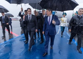 Президент Туркменистана прибыл в Астану