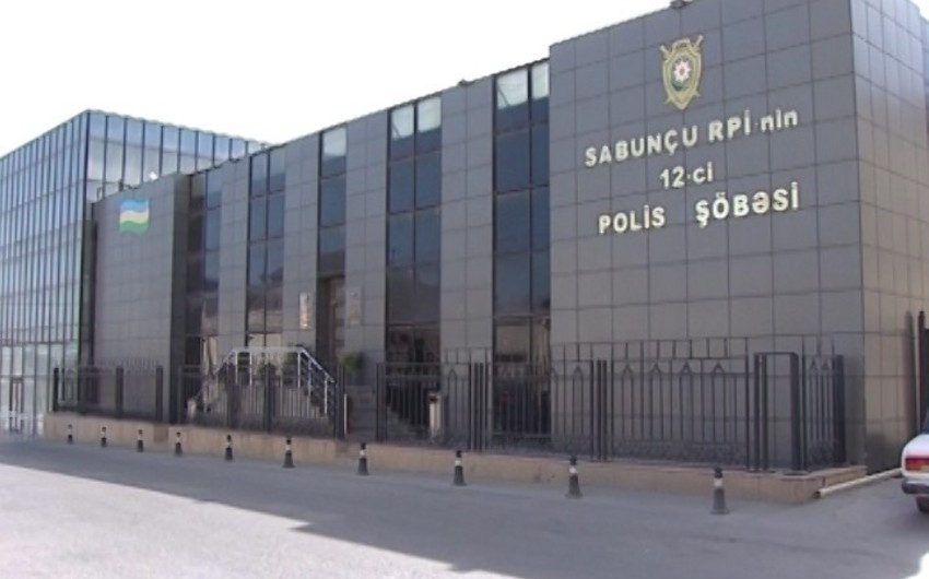 В Баку задержан мужчина с автоматом