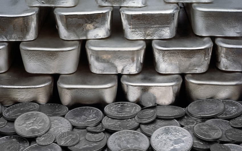 Azerbaijan imported 360 kg of silver this year