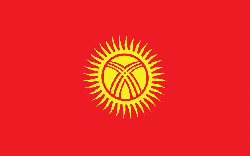 В Кыргызстане обяжут чиновников владеть государственным языком