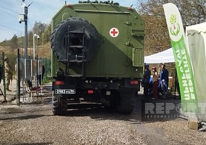 Peacekeepers' vehicles move freely on Khankandi-Lachin road