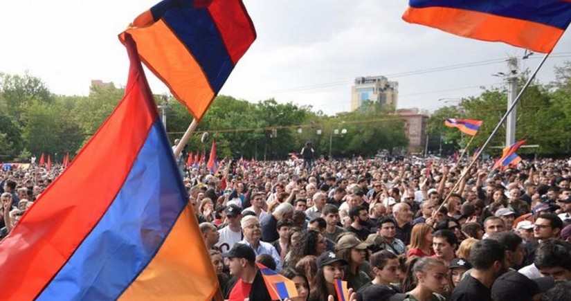 В Ереване начался митинг с требованием отставки Пашиняна 
