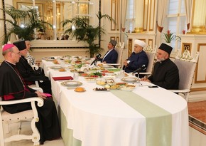 Religious leaders gather at Ramadan table in Azerbaijan