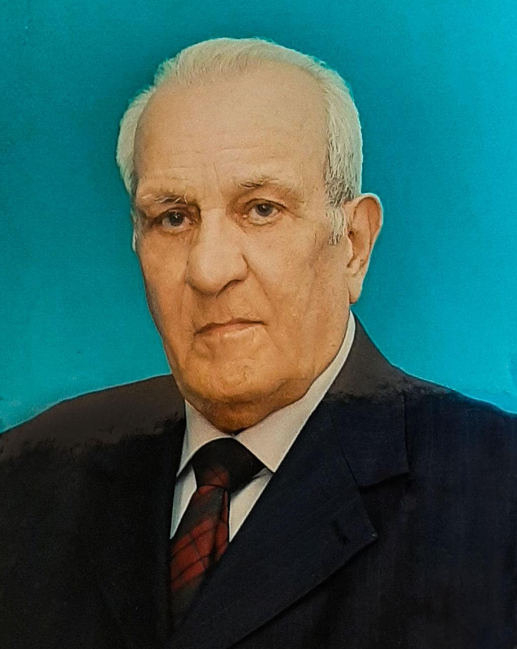  Abdulla Abasov