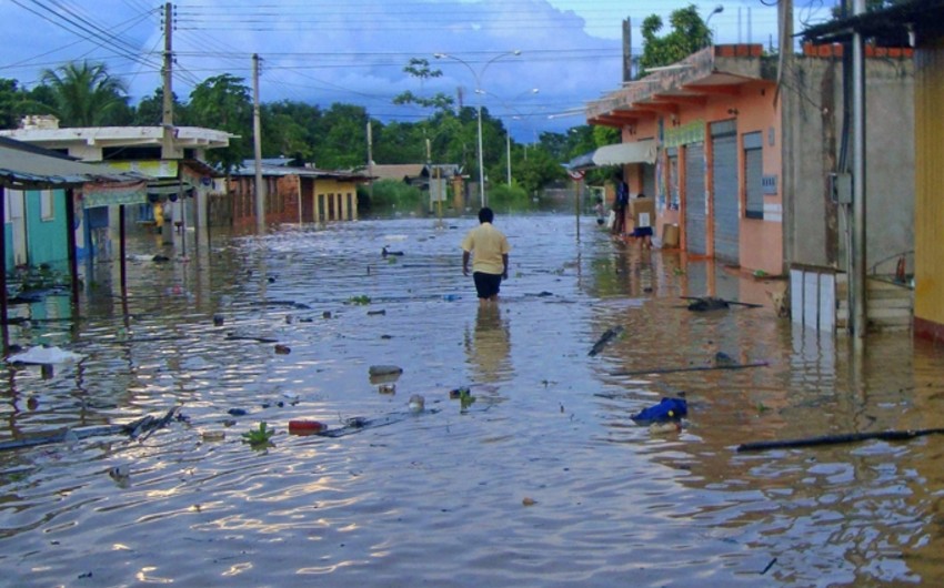 Более 150 тысяч человек эвакуированы в Южной Америке из-за наводнения