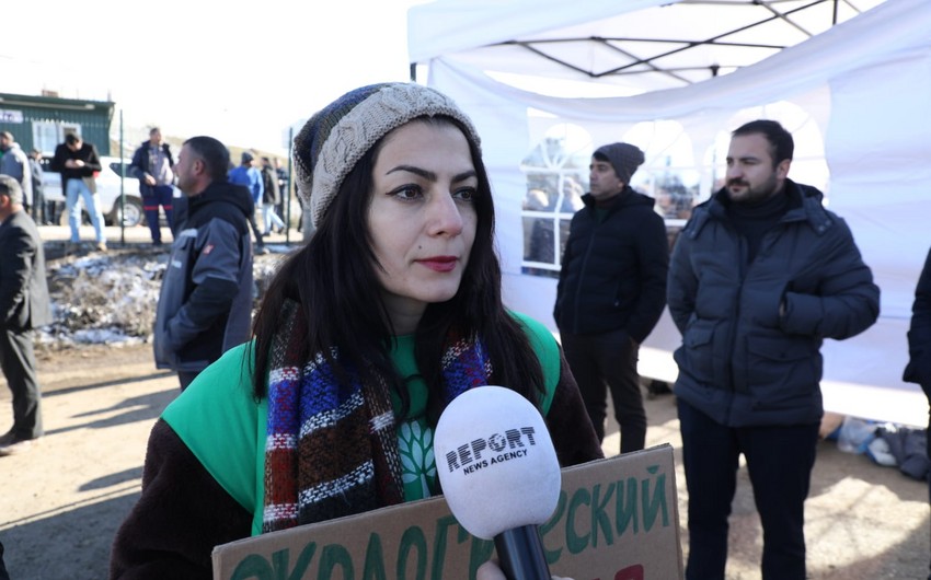 Mahsati Huseynova: Russian peacekeepers obstruct unarmed civil society activists with their weapons 