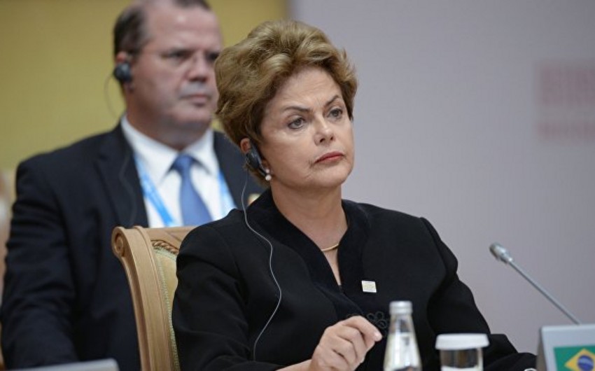 Сенат Бразилии одобрил импичмент Роуссефф