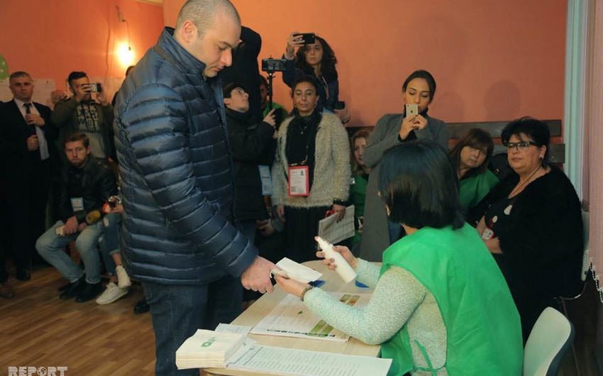 Georgian Prime Minister votes in presidential elections - PHOTO