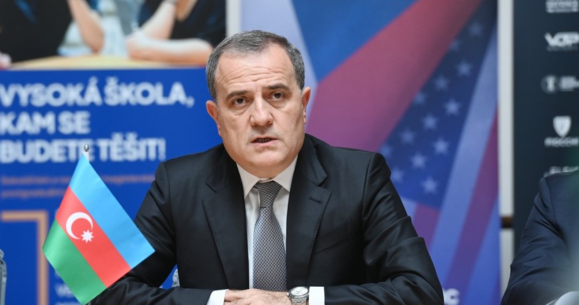 Azerbaijani FM informs think tanks in Czech Republic about process of normalization with Armenia