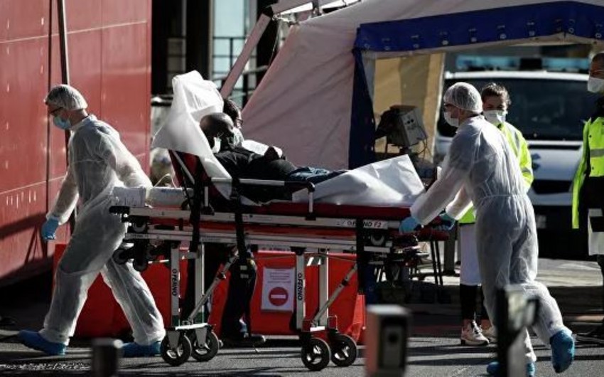 Количество жертв коронавируса во Франции превысило десять тысяч человек