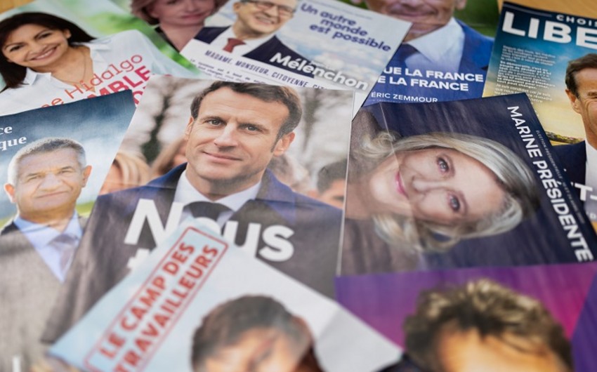 Polls open in 1st round of France's presidential election