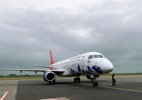 Самолет Buta Airways вернулся в Баку из-за плохих погодных условий в Астрахани