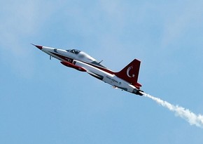 Türkiyədə F-5” təlim qırıcısı qəzaya uğrayıb