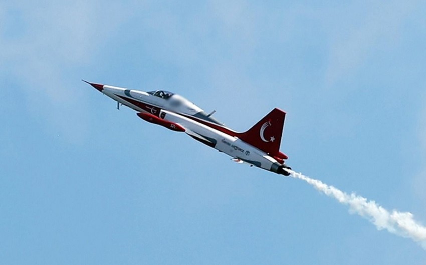 Türkiyədə F-5” təlim qırıcısı qəzaya uğrayıb