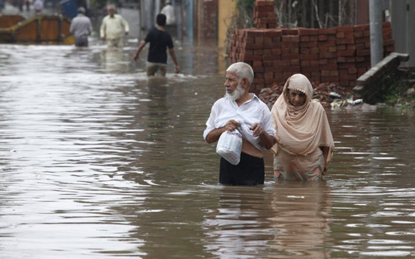 Floods in Pakistan killed more than 20 people