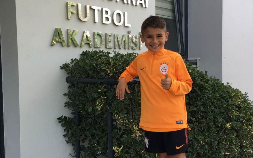 “Qalatasaray”ın 9 yaşlı azərbaycanlı futbolçusu: “Bura böyük uğurlara imza atmaq üçün gəlmişəm” - VİDEO