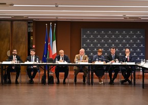 Italy, Azerbaijan hold round table