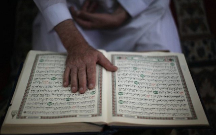 Неизвестные разорвали экземпляры Корана в крымской мечети