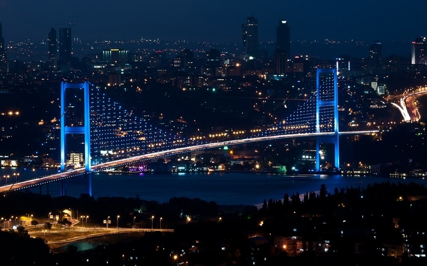İstanbulun Boğaziçi körpüsünə 15 İyul şəhidlər körpüsü adı verilib