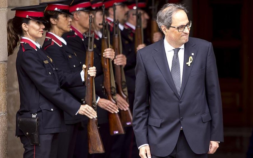 Глава Каталонии пообещал сделать все для создания республики