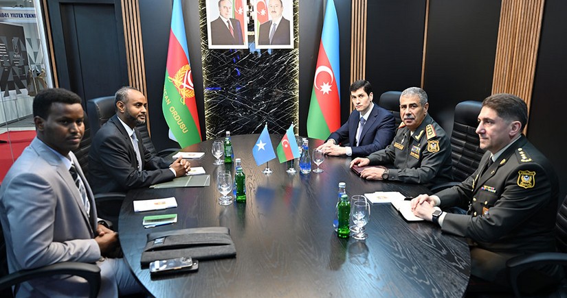 Azerbaijan and Somalia discuss military cooperation