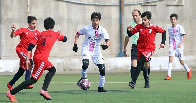 Bakıda gənc futbolçular üçün yeni təlim-hazırlıq mərkəzi yaradılacaq