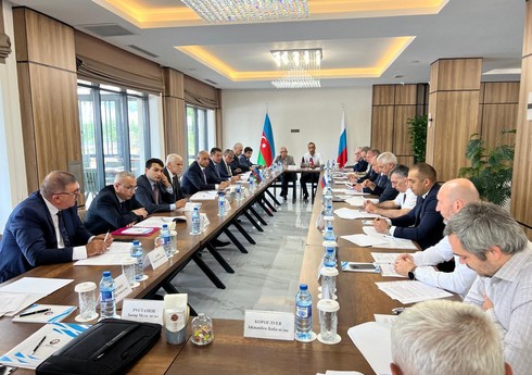 В Гусаре прошла встреча Совместной азербайджано-российской комиссии по распределению водных ресурсов реки Самур