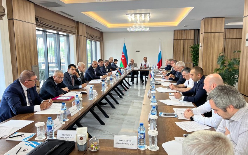 В Гусаре прошла встреча Совместной азербайджано-российской комиссии по распределению водных ресурсов реки Самур
