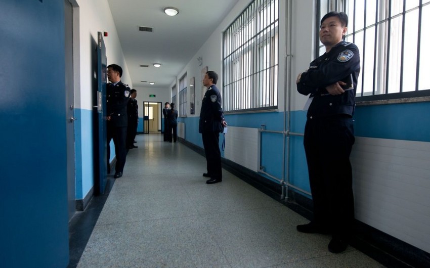 В китайской тюрьме сотни заключенных заразились коронавирусом