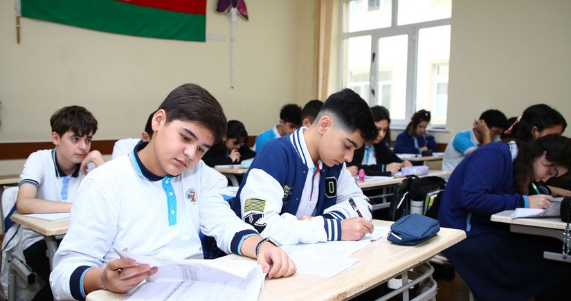 Минобразования: В школах Азербайджана ведется борьба с буллингом среди учащихся
