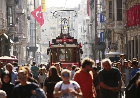 Свыше 56,5 млн туристов посетили Турцию в 2023 году