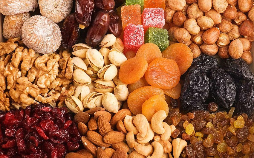 Azerbaijan's cost of importing dried fruits from Türkiye down 26%