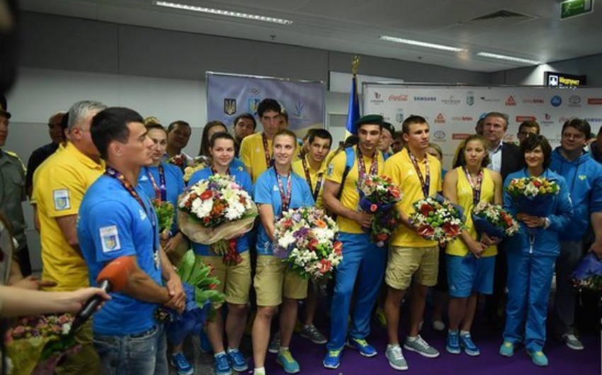 НОК Украины провел встречу с украинскими медалистами Баку-2015 и азербайджанской диаспорой