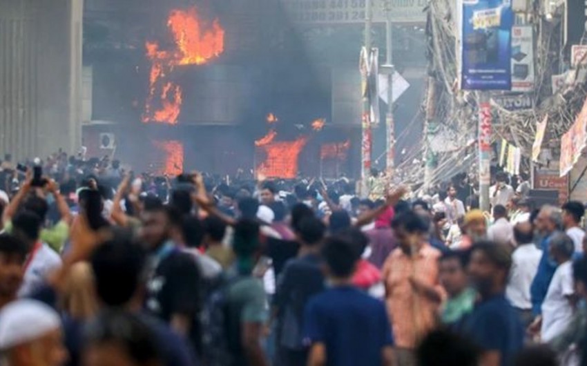 Over 100 dead in Bangladesh riots as unrest escalates