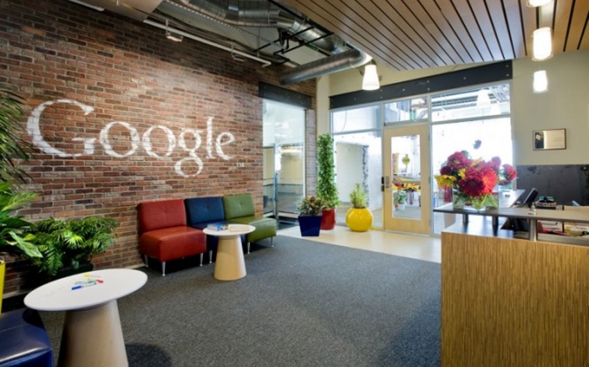 Media: Google pay staff an average salary of £160,000