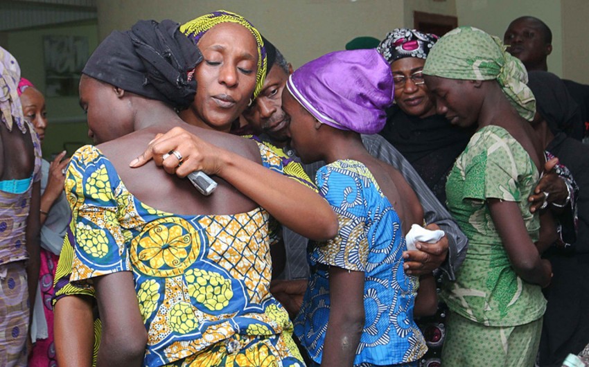 Nigeriyada 82 məktəbli qız terrorçulardan azad edilib