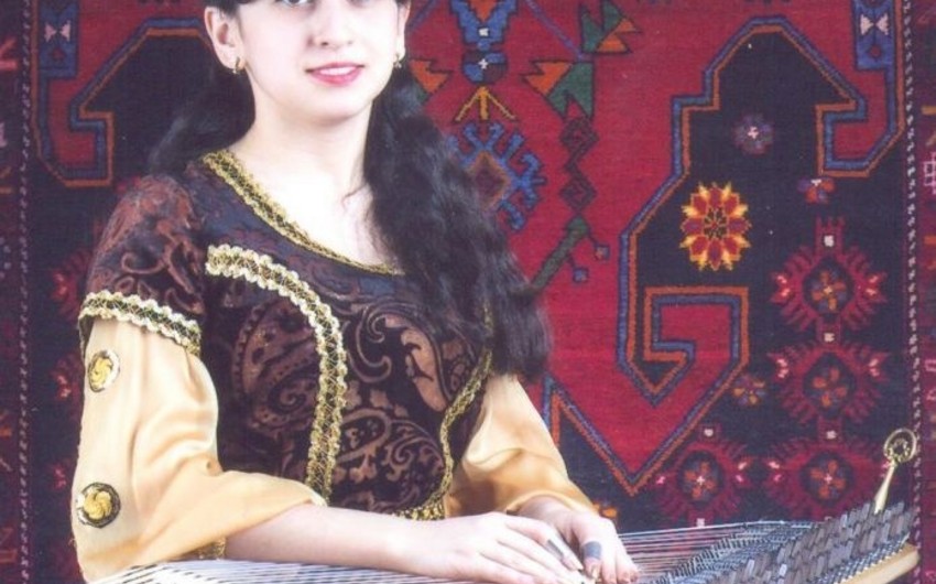 ​В России на фестивале Урал моно прозвучат азербайджанские мугамы и мелодии каманчи