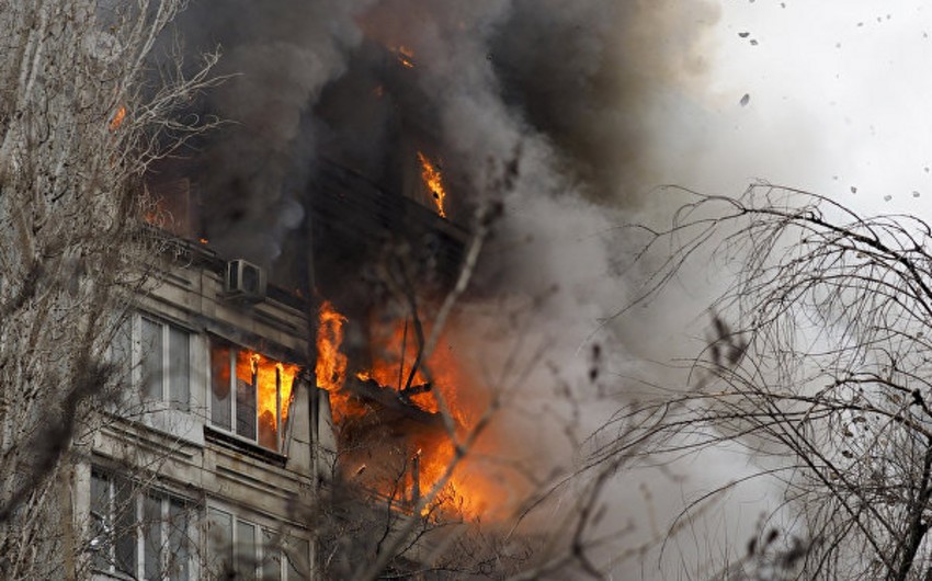 ​Rusiyada partlayış baş verən binanın dağıntısı altında 5 nəfər qalıb