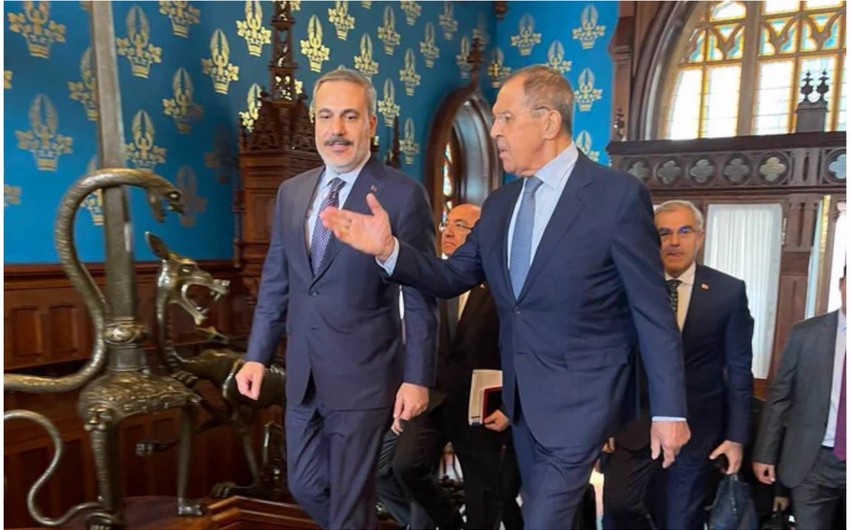 Meeting between Russian and Turkish FMs kicks off in Moscow 