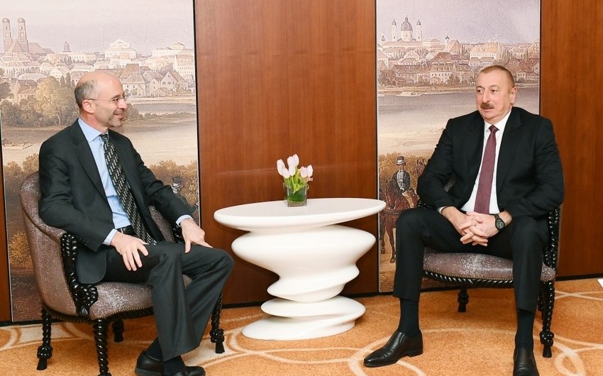 Президент Ильхам Алиев встретился с главой Международной кризисной группы - ОБНОВЛЕНО