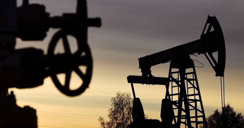 Азербайджан увеличил экспорт нефти в Румынию втрое 