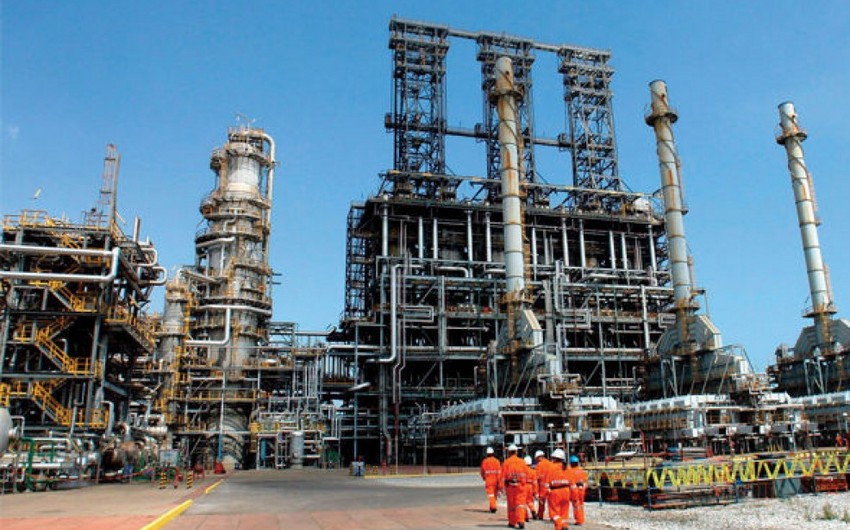 Бакинский нефтеперерабатывающий завод возобновит работу в мае