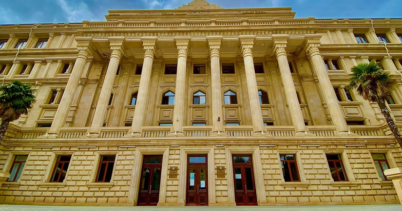 Азербайджанский технический университет стал юридическим лицом публичного права