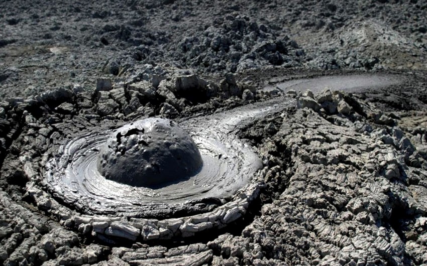 AMEA: “Lökbatandakı vulkan püskürməsi 5 il bundan əvvəl baş verəndən çox zəifdir”