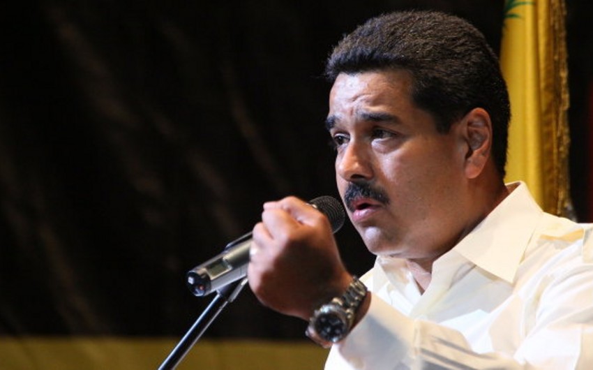 Президент Венесуэлы запросил особых полномочий на фоне действий США