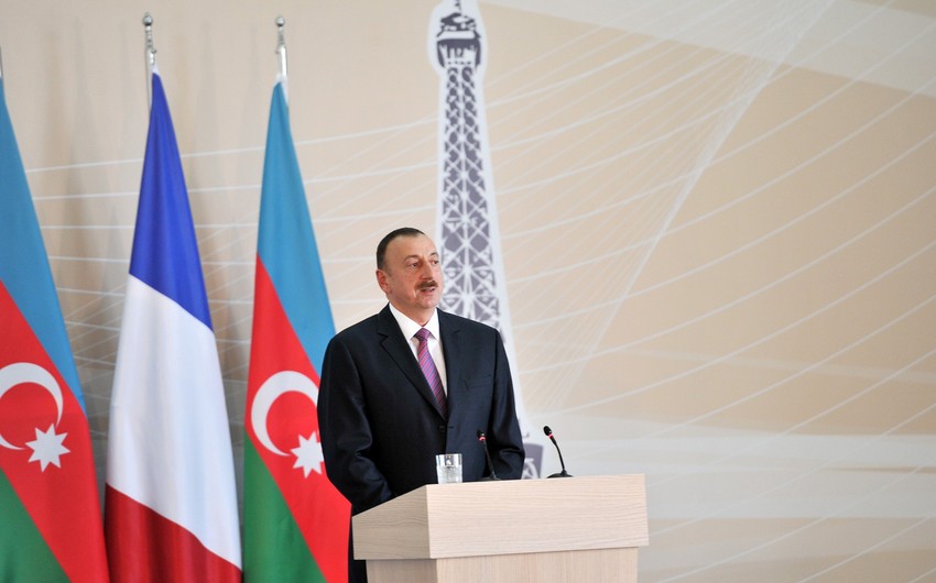 Сегодня президент Азербайджана Ильхам Алиев отмечает день рождения