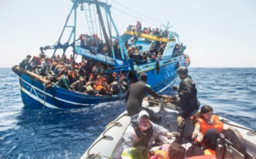 1,800 refugees rescued in the Mediterranean sea